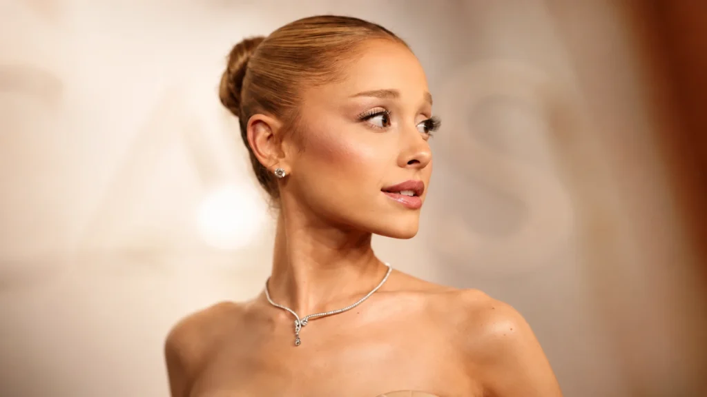 Ariana Grande’s ‘petal’ Debuts at No. 1